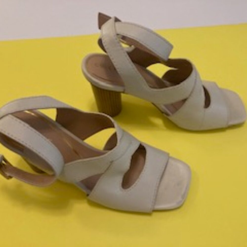Cole Haan Ankle Strap Beige Leather Sandal 4" Wood Heel NWOT